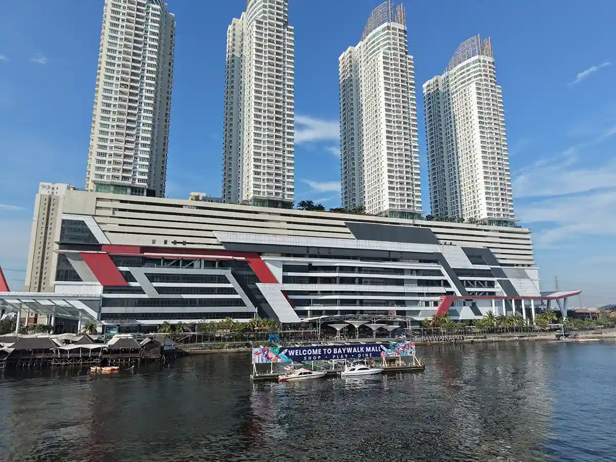 Dermaga Baywalk Mall Dermaga Keberangkatan Pulau Sepa dan Meeting Point