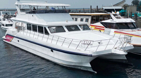 Luwansa Catamaran