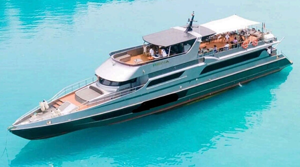 Reina Del Mar 110 Double Deck