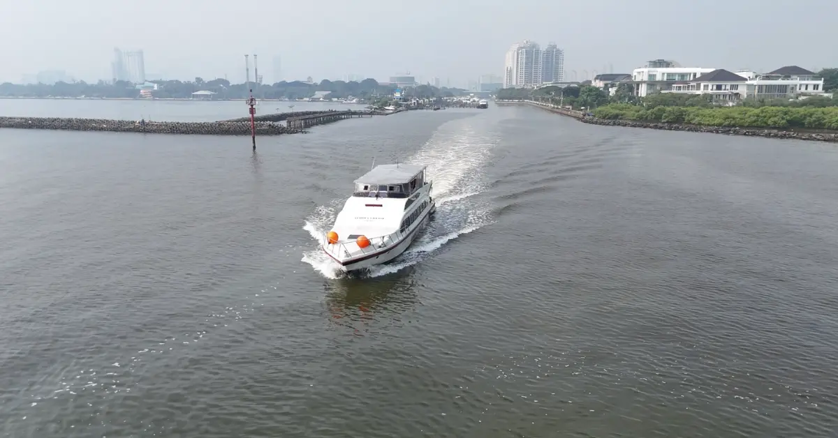 boat ke pulau genteng kecil
