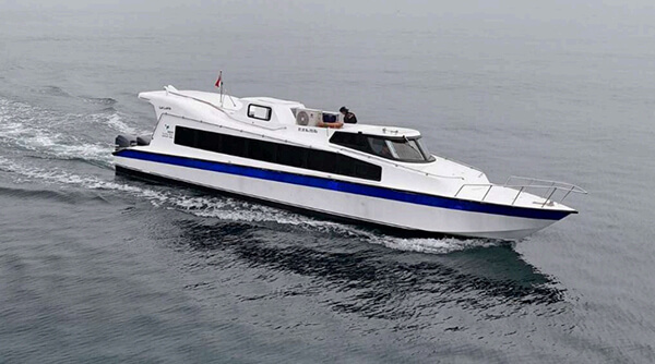 La Luna Passenger Fast Boat